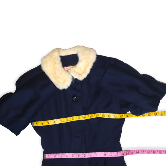 Nellie Welliver Vintage Coat - Picture 6 of 13